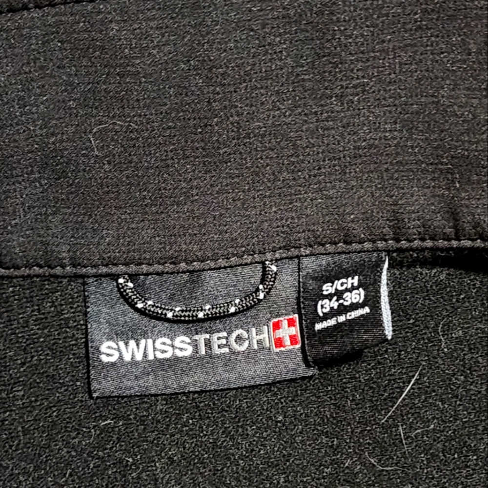 Swiss Tech 🇨🇭 Black Full Zipper Jacket - Picture 7 of 11